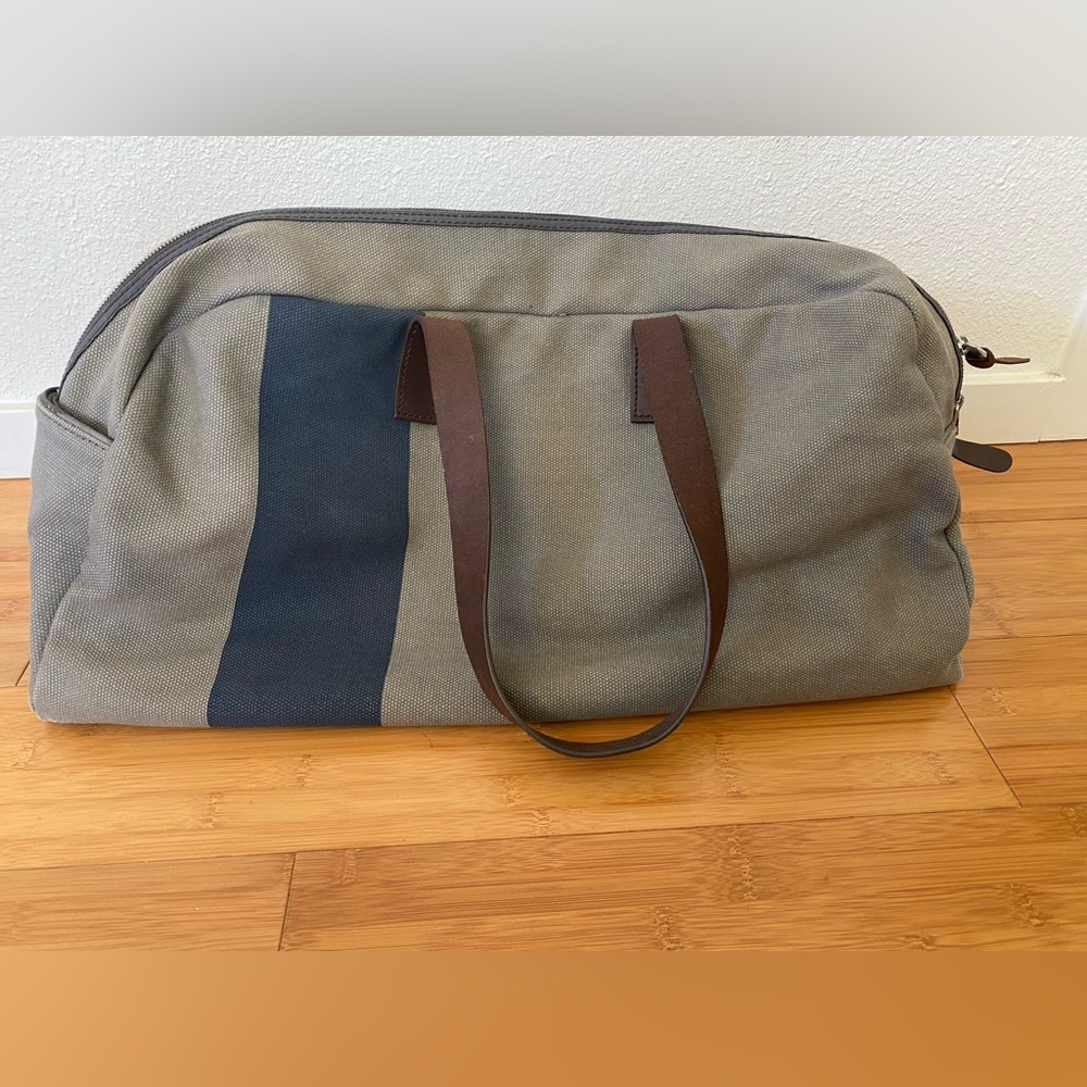 Everlane Duffle Bag